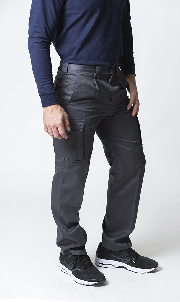 Mujer Pantalón sarga carpenter contraste Arena | Jeans Bershka \u003c Esperando  a Christine